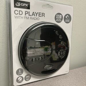 GPX Portable CD Player With FM Radio 60 Sec Anti-Skip Model PC332B New Sealed